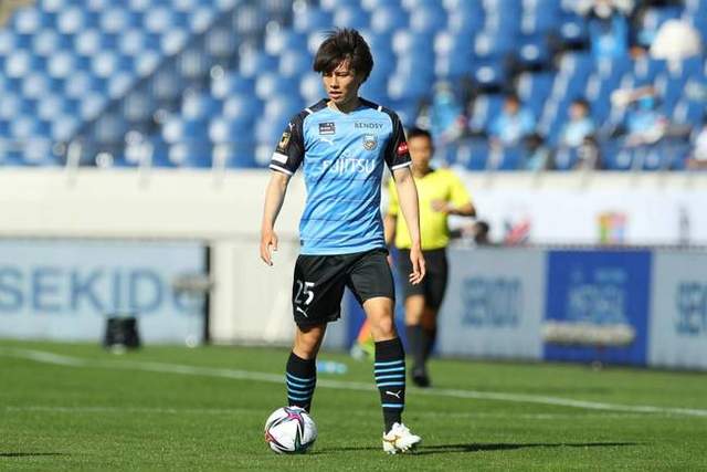 齐麟29分崔晓龙22分 新疆5连胜送江苏7连败